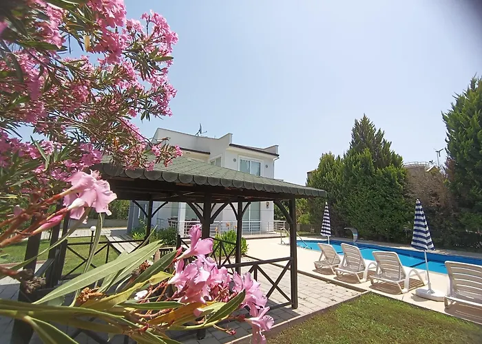 Lighthouse Tulip Villas Fethiye